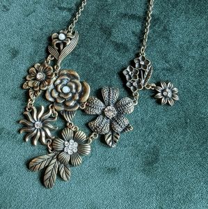 Adjustable Bronze-esque Floral Statement Necklace w. Pearls and Crystals